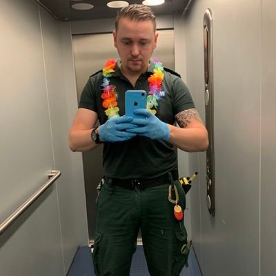 thatmedicbloke's tweet photo. I have been wearing the queen's crown since I was 13 in various forms. Your duty is done your majesty. God save the king. https://t.co/c7oL1wiFiA
