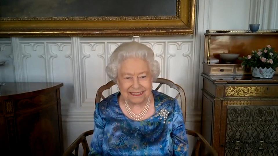 modfolder's tweet photo. Why must the good die so young... R.I.P my queen xx https://t.co/8qhiP36VpL