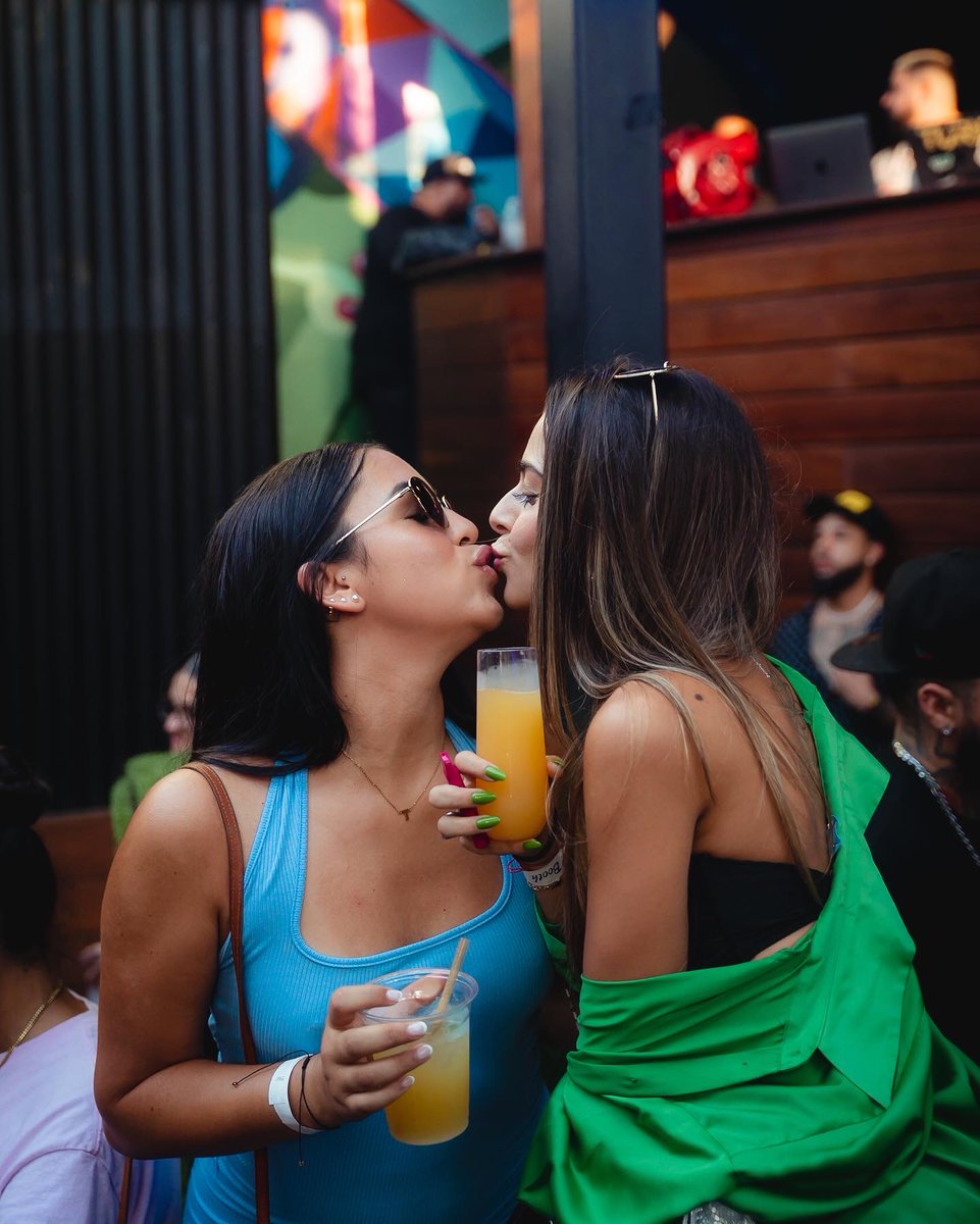 unkwngroup's tweet photo. Sunday funday tings ☀️ #BrunchMadeMeDoIt https://t.co/mbQtryWY3q