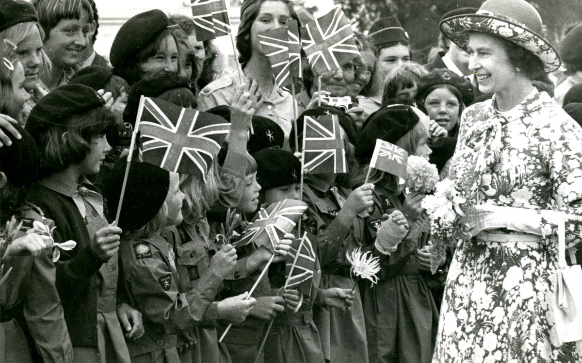 GirlguidingCE's tweet photo. It is with profound sadness that we at Girlguiding have learned today of the death of our Patron, Her Majesty The Queen. Our deepest sympathies are with the Royal Family at this very sad time. https://t.co/0Gh8evRiuP