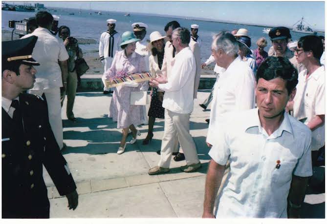 OutOFContextLPZ's tweet image. 