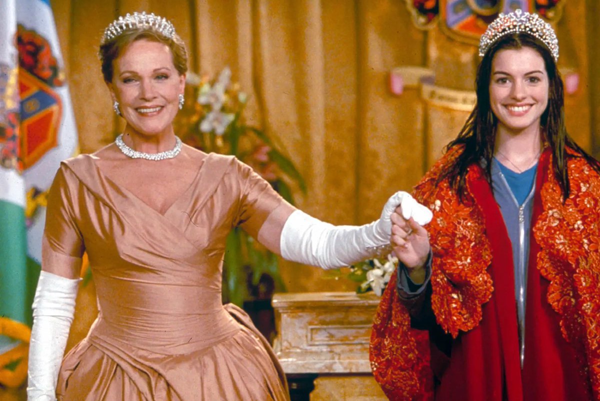 notzachx's tweet photo. RIP Queen Elizabeth. Loved you in Princess Diaries https://t.co/xIOlEoCRcA