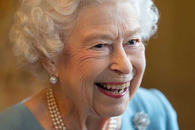 R.I.P. QUEEN ELIZABETH II
Rest in peace

God save the Queen

#queenelizabethii #queenelizabeth2 #queenelizabeth #buckinghampalace #unitedkindom