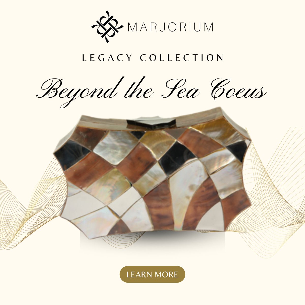 Marjorium offers exotic designs made with simple, natural materials transformed into objects of beauty. 👜
This rugged-mirror cut shell clutch comes in 4 elegant colors with magnetic closure! ✨

Learn more!: loom.ly/dsfYV_k 🛍️

#fashion #clutch <a href="/MarjorieRenner/">Marjorie Renner</a>