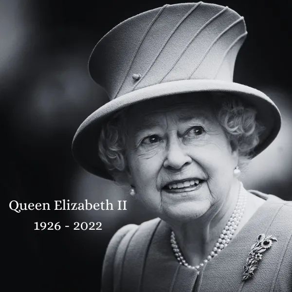 MickUllmann's tweet photo. "London bridge is down"
#GodSaveTheQueen https://t.co/yEl9tMtNbL