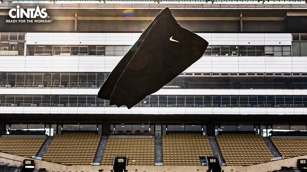 BoilerFootball's tweet photo. Polished and ready to go! Gold helmets make their 2022 debut this weekend. https://t.co/IXYrfZCKSi