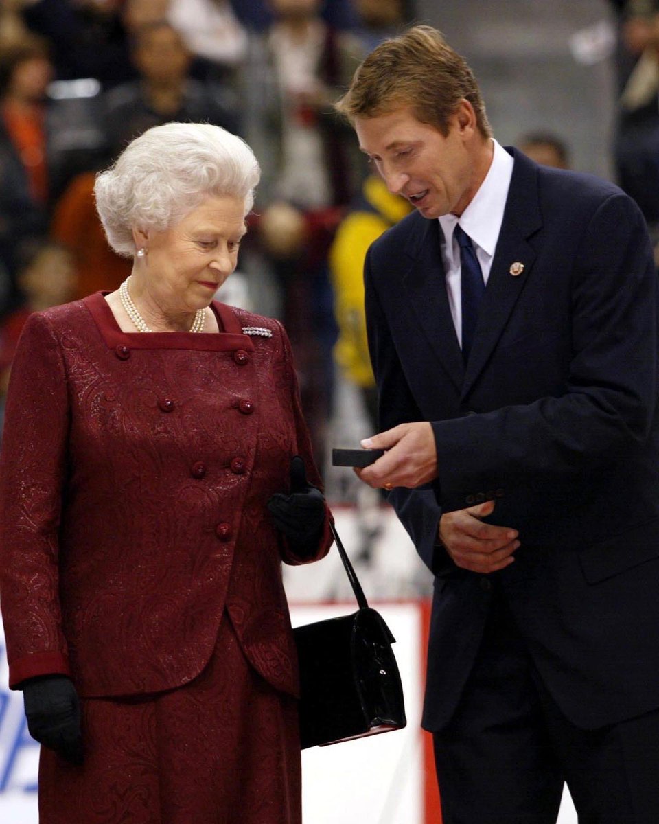 BarDown's tweet photo. Queen Elizabeth x Hockey. 

Rest In Peace, you will be missed. 🤍 https://t.co/HhtJiSnmkE