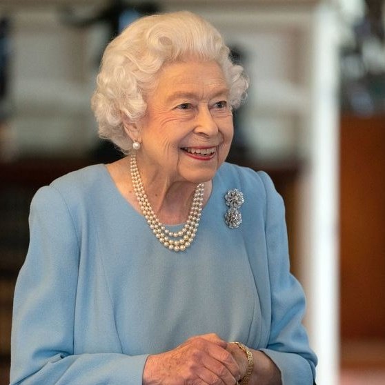 CalamitySteph's tweet photo. RIP Your Majesty xx https://t.co/fuKOYVBek5