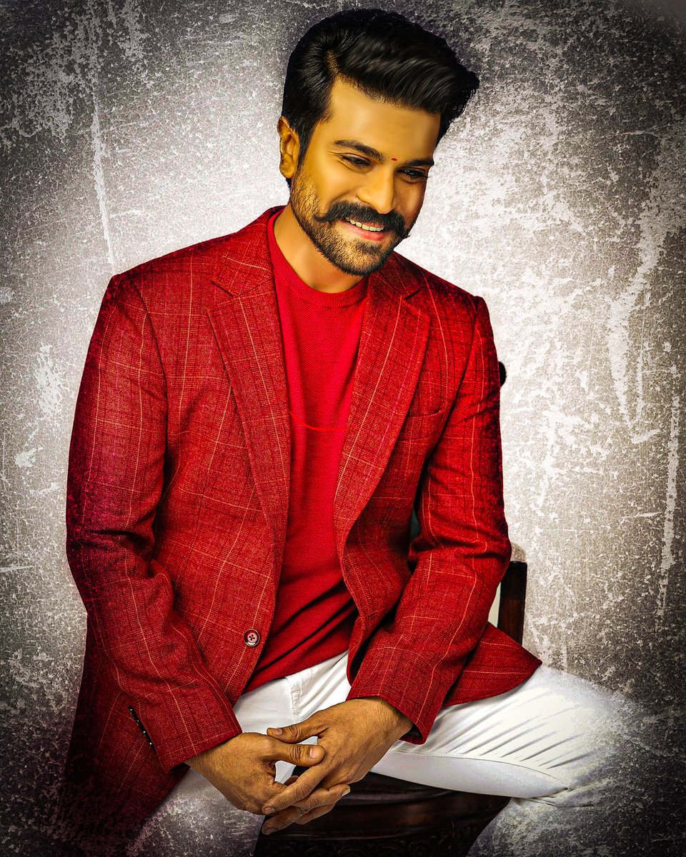 NaniRc15's tweet photo. Anna Smile 😊
@AlwaysRamCharan
#wallpaperStuff
#RC15
#RC16
#ManOfMassesRamCharan https://t.co/SWsMvsGFAA