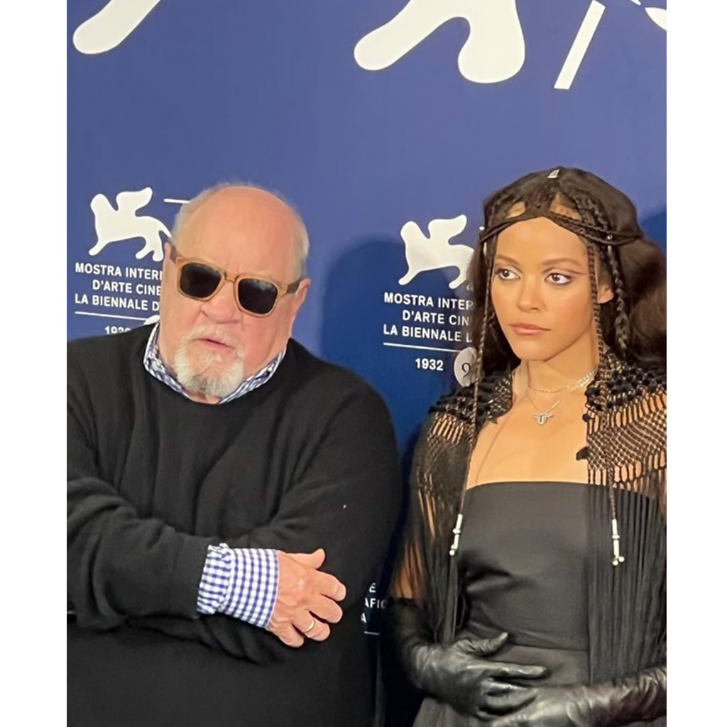 Writer and director Paul Schrader at the premier of Master Gardener at the Venice International Film Festival with the stars of the film Joel Edgerton, Sigourney Weaver, and Quintessa Swindwell.
#VeniceFilmFestival
#JoelEdgerton
#SigourneyWeaver
#QuintessaSwindwell
#RedCarpet