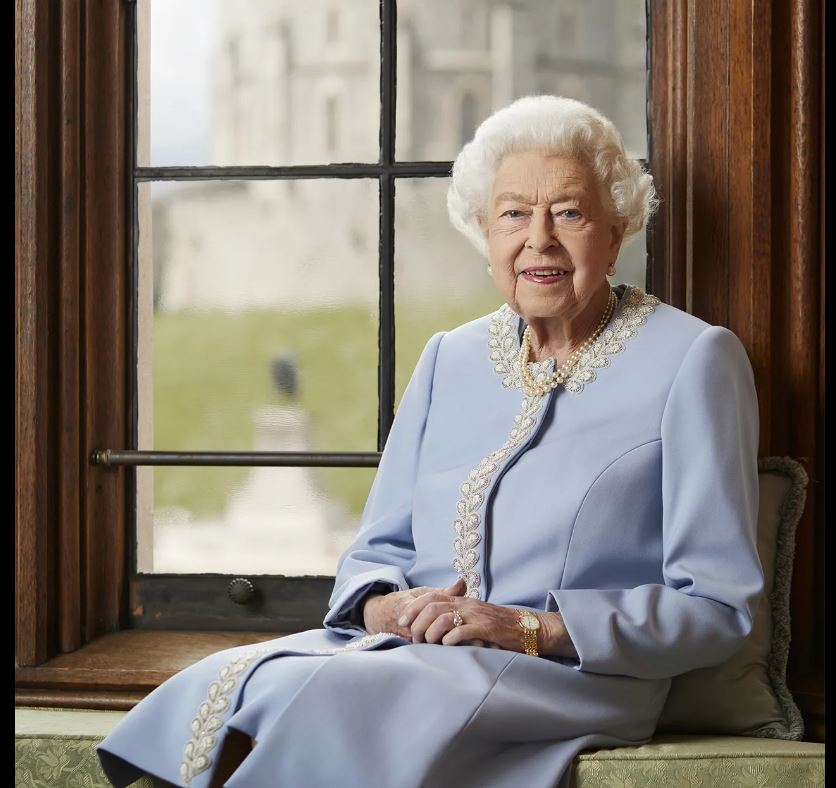 sgweybridge's tweet image. 1/2 All at St George’s Weybridge are deeply saddened to hear of the death of Her Majesty The Queen, and our thoughts and prayers go out to her family at this difficult time. The Queen has been a symbol of strength, service and faith for the Nation for over 70 years.