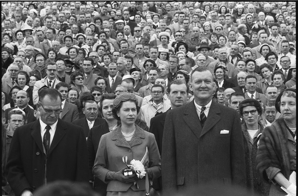 DCBarno's tweet photo. Queen Elizabeth II saw one American football game in her life. She visited College Park, Maryland and from the front row, the young Queen watched the Terps upset #14 North Carolina 21-7 on October 19, 1957. RIP https://t.co/LM8cVF0CNl