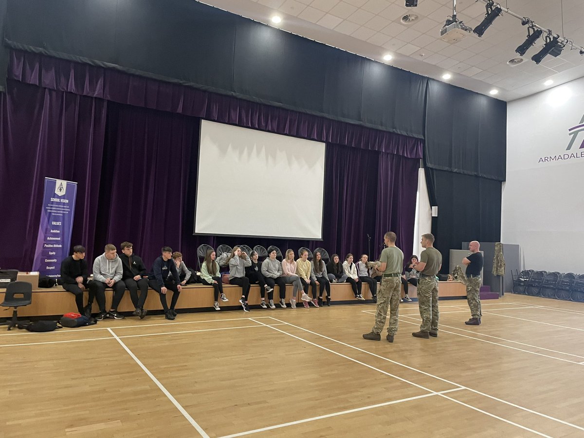 Today our 18 Borneo Leaders started their leadership journey with the <a href="/BritishArmy/">British Army 🇬🇧</a> engagement team. What a fantastic day of building resilience, team work and communication skills <a href="/ArmadaleAcademy/">Armadale Academy</a> #Leaders #Borneo2024