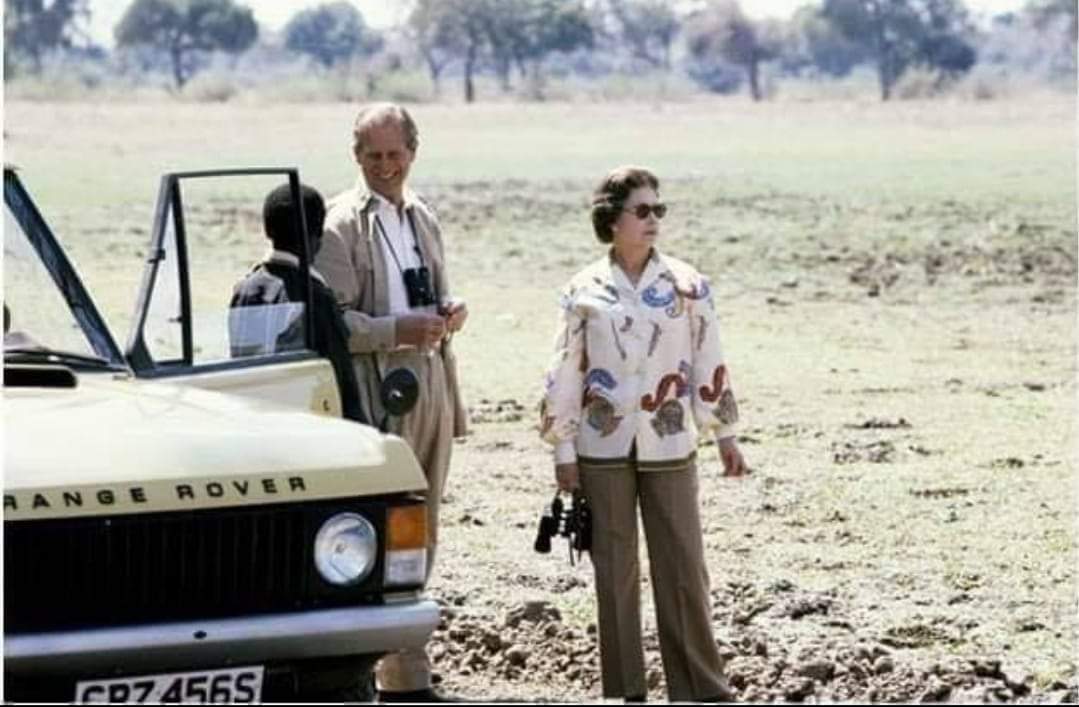 Mwebantu's tweet image. #ThrowBackThursday :  Late Queen Elizabeth II and Late Prince Philip, Duke of Edinburgh, during their visit to #Zambia during the 1979 Commonwealth Heads of State and Government, took time to watch wildlife in Kafue National Park.