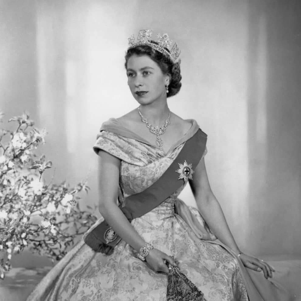 Exlayne's tweet photo. Sleep Peacefully our Queen   ❤ https://t.co/Qd0lIrnRtM