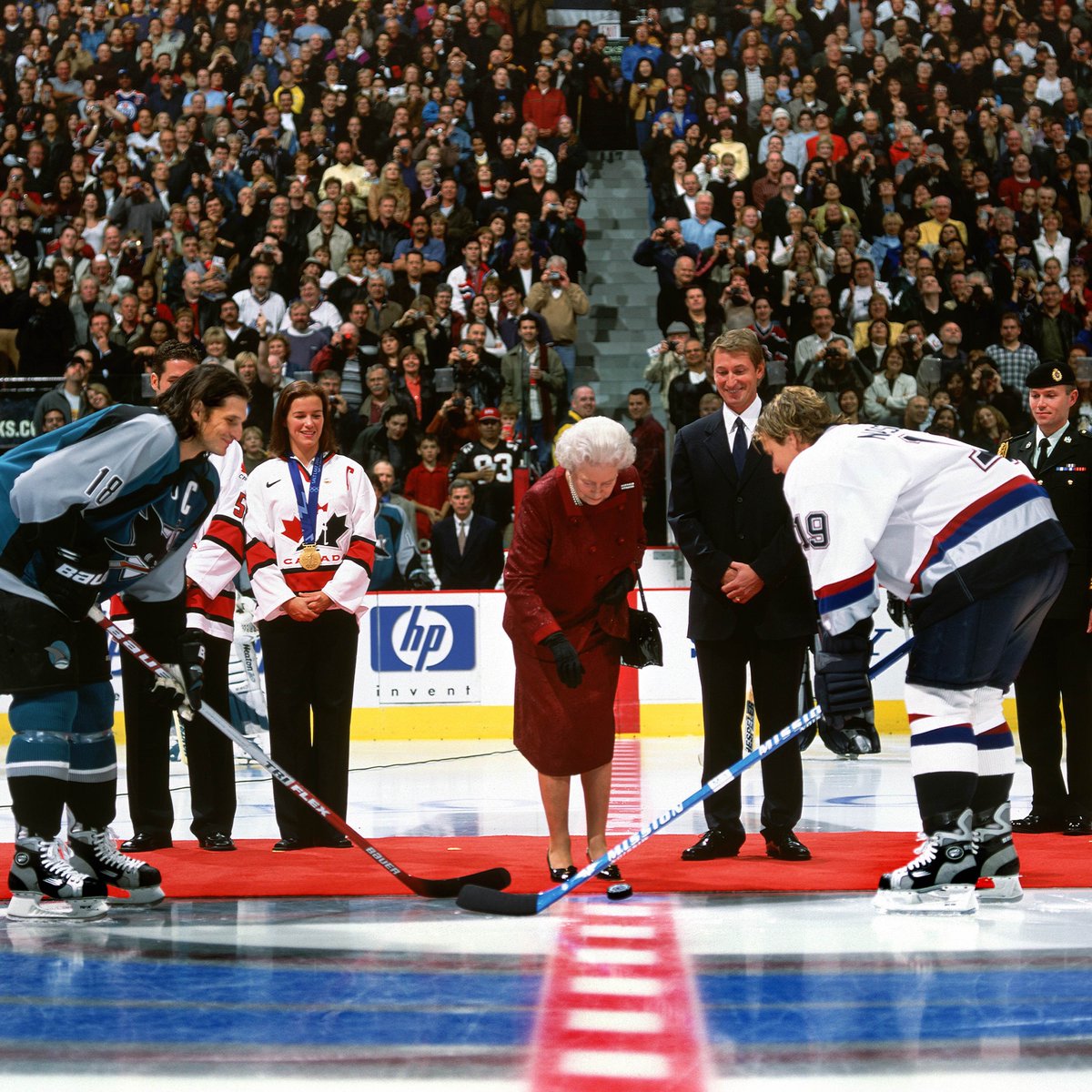 Canucks's tweet photo. The Vancouver Canucks express our condolences to The Royal Family and everyone around the world mourning the loss of Her Majesty Queen Elizabeth II. https://t.co/mOWYzxqF7S