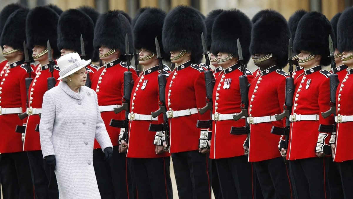 johnkerr1989's tweet photo. 🇬🇧 #thequeen #foreverinourhearts https://t.co/gFnpas7z59