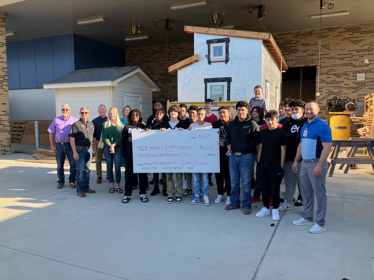 DeniseAyres13's tweet photo. With partners like #TempleAreaBuildersAssociation and #TurleyEngineering, the #WildcatWorkforce Construction program provides real-world learning experience for students. Our #TinyHouse is progressing toward completion thanks to your support!!! Thank you for your partnership! https://t.co/EWrq8zLbig