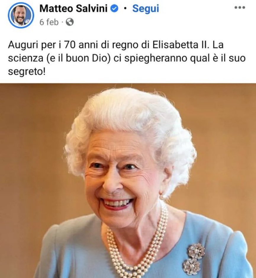 Flowery6's tweet photo. Allora, quand’è il compleanno di Putin?

#QueenElizabeth #salviniportasfiga #reginaelisabetta https://t.co/p9XUCkSX24