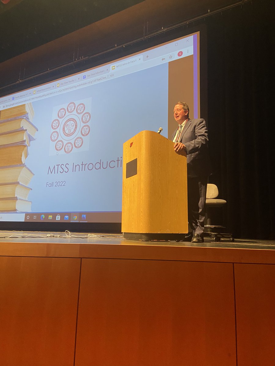 Ms_Z_EUFSD_SPED's tweet photo. Check out these awesome leaders at our Faculty Meeting, yesterday! Excited for a great year ahead! @GHSHeadmaster @GHS_CARDS @DrJones_GPS #ANewNORMal https://t.co/9CRX8MSy3d