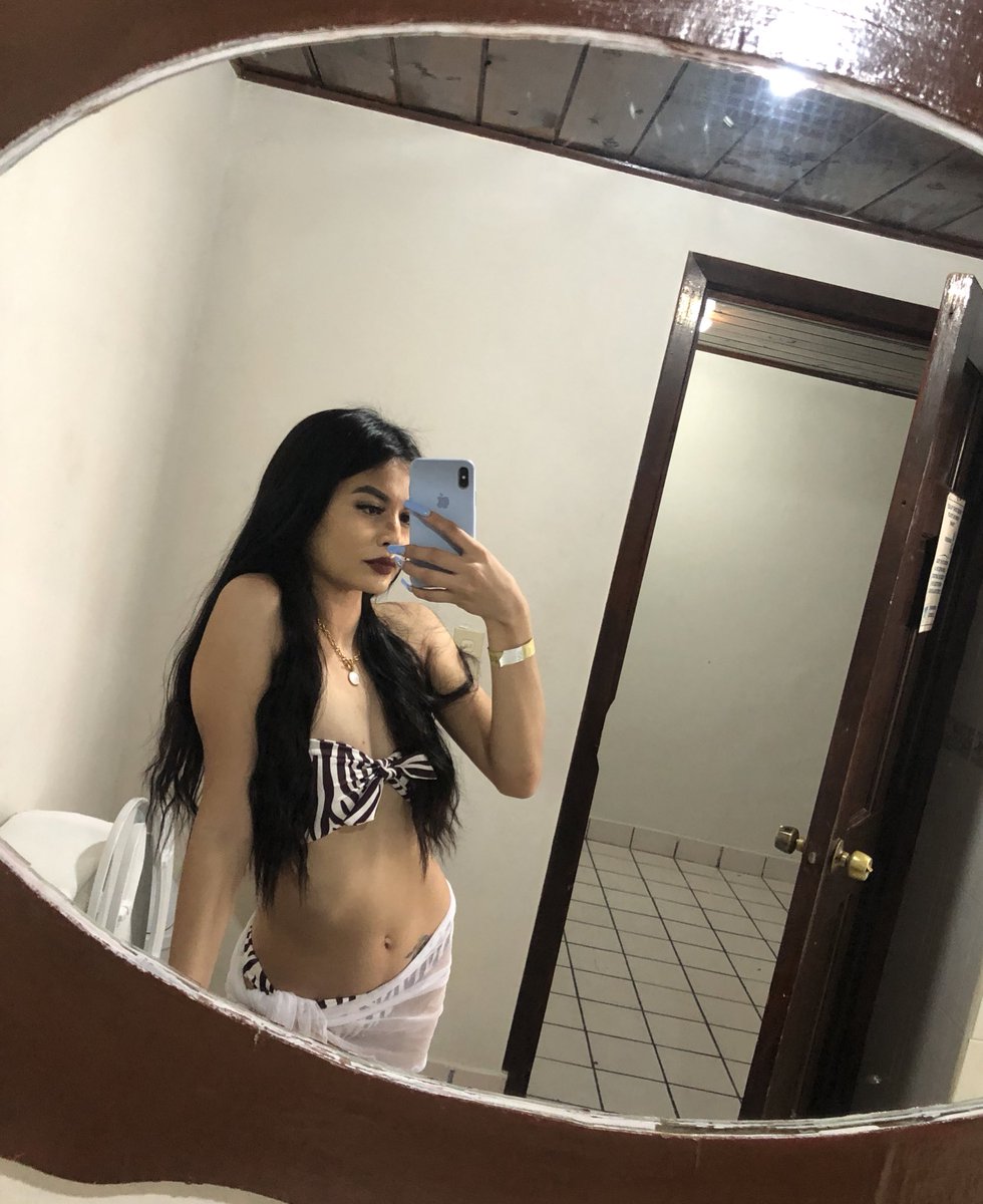 DulcePreciado01's tweet photo. Buen día a todos🥰 Ig:Dulce.pre0120 https://t.co/UeyDRVJY7a