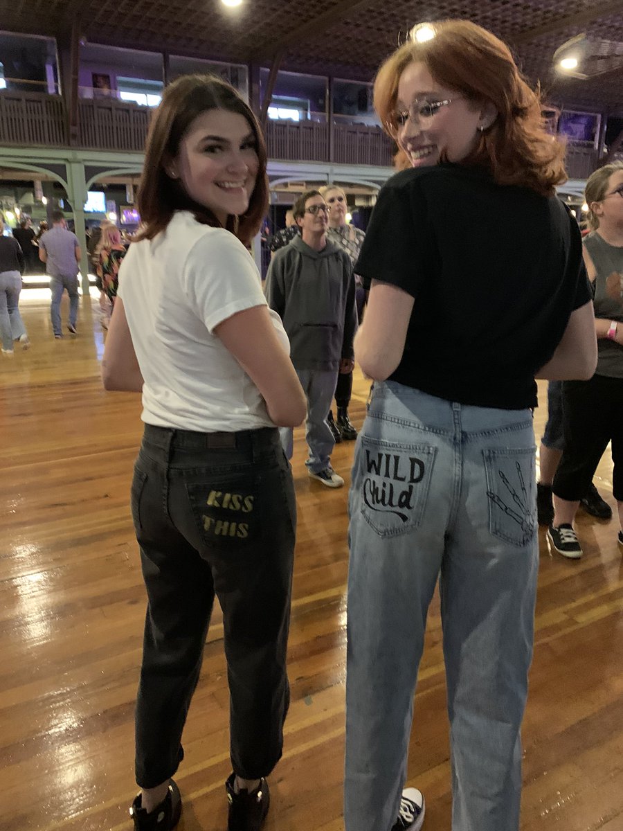 MWesinger's tweet photo. #TheStruts #AcrossThePondTour ran into someone with similar DIY pants. Instant friends :)) https://t.co/yw4f0hXdbU