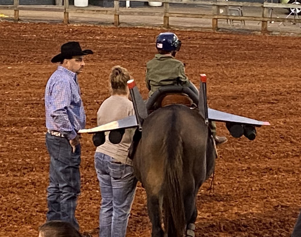 @BuzzPatterson Check this out. From the pony show last night at the fair. No Chinese parts