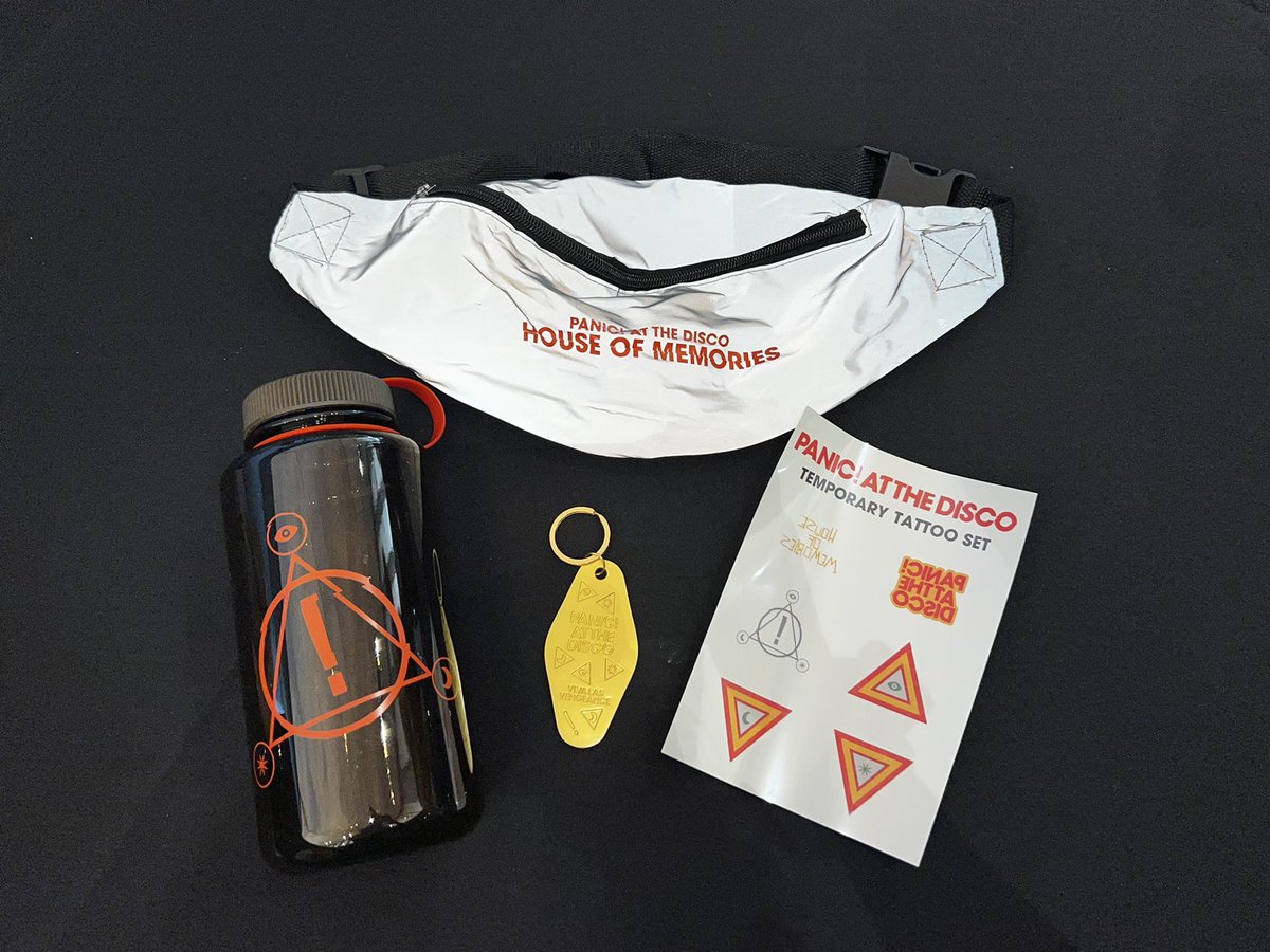 Panic! Updating tweet media