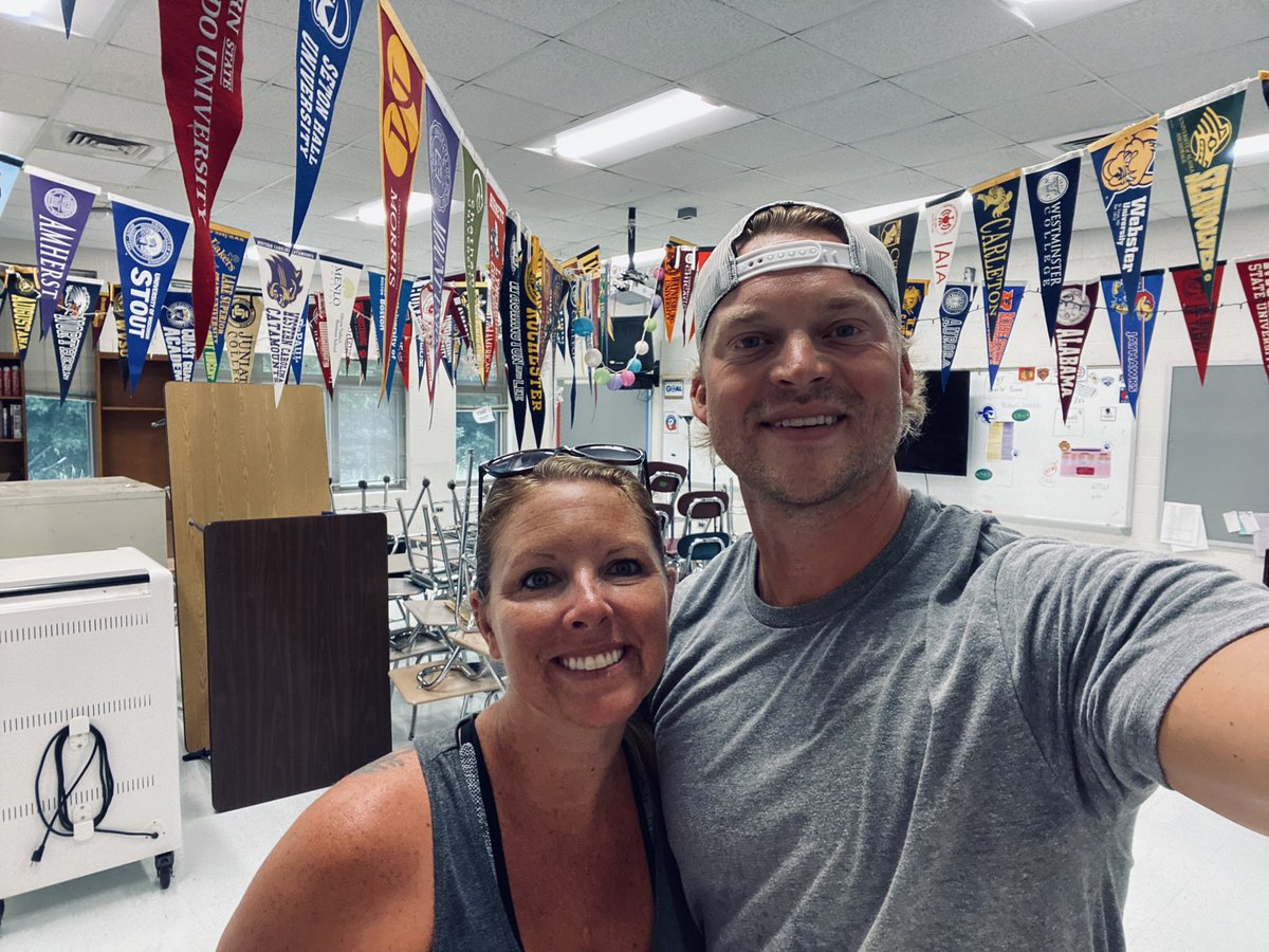ABish250's tweet photo. @ChathamCoSch Thank you for 9 @kbishop42thor and 7 (me) AWESOME years @ChathamMiddle 💘Loved every student, staff, family that’s crossed our paths 🙌🏻 biggest TY @CMSRAMSPrin 🙌🏻 #iuglycriedtoday https://t.co/3tfwN2V9Vw