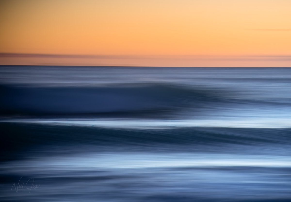 Gm morning winners 💙

Unlike Vincent Toretto, I was living life 1/3 of a second at a time. Well for this pic anyways.

Welcome to Friday.
For those not here yet, hello from the future, the weather is terrible 😜

#PhotoOfTheDay #icm #Oceans #beachvibes