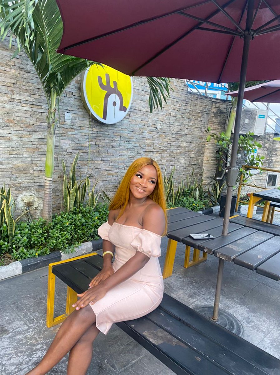olubola_ajayi's tweet photo. Hello Twitter!
Permit me to wish myself a happy birthday🥺🎈❤️
#Trending #birthdaygirl  #septemberborns https://t.co/7Hw2Rpqxd7