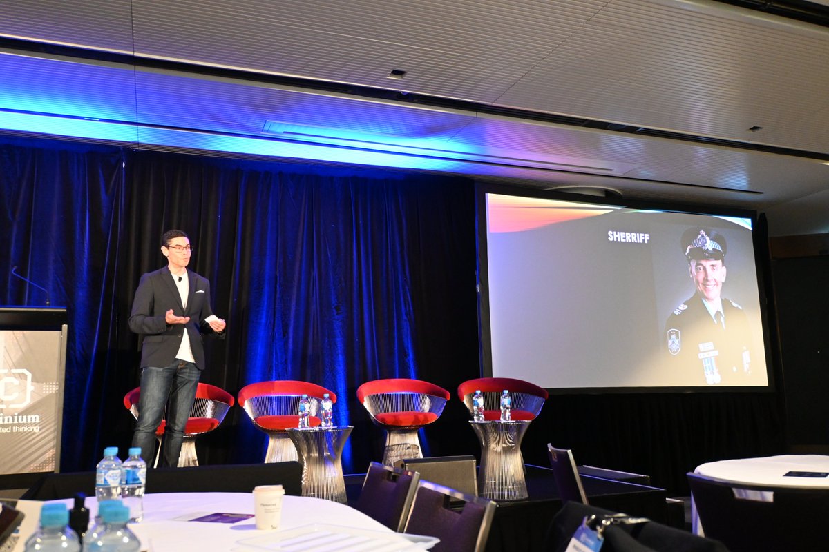TwiceShot's tweet photo. Bradley Busch demonstrates parallels of not blaming victim for horrific injury or cyber breach. Expertly linked my keynote with his via analogy of the Sheriff. Daryl Elliott Green https://t.co/GeVgsvjtSx #CISOBrisbane #infosec #inspiring #motivation #resilience #keynote #speaker https://t.co/4lRpySe6PU
