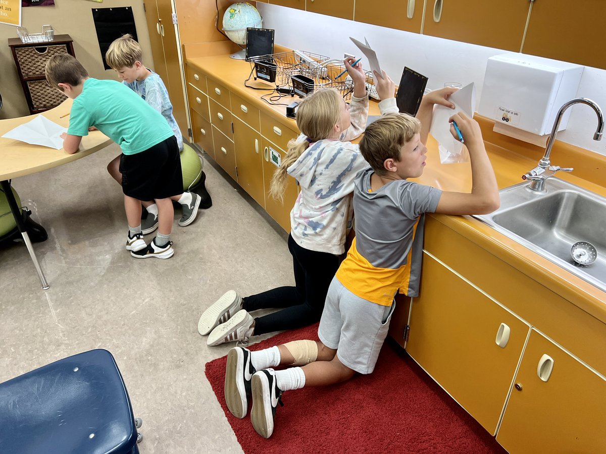 RedheadEDU's tweet photo. We began our first art project yesterday. Students worked hard to get that radial symmetry just right. #ArtEducation #MathTeacher #ActiveEngagment @MSD549C https://t.co/c7puOy5Vlg