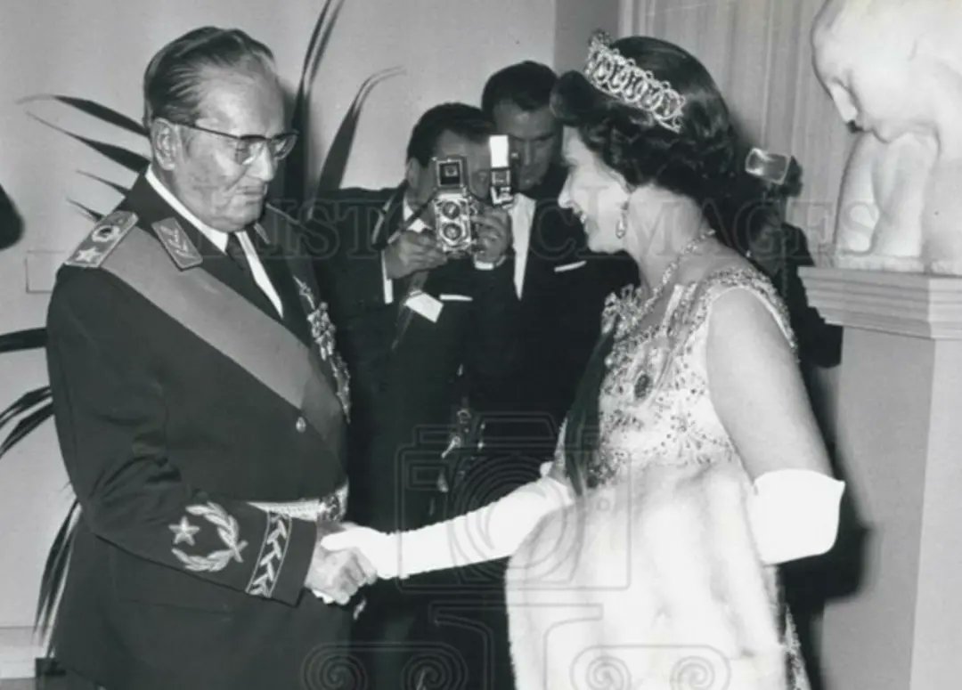 Jamíe.S tweet media