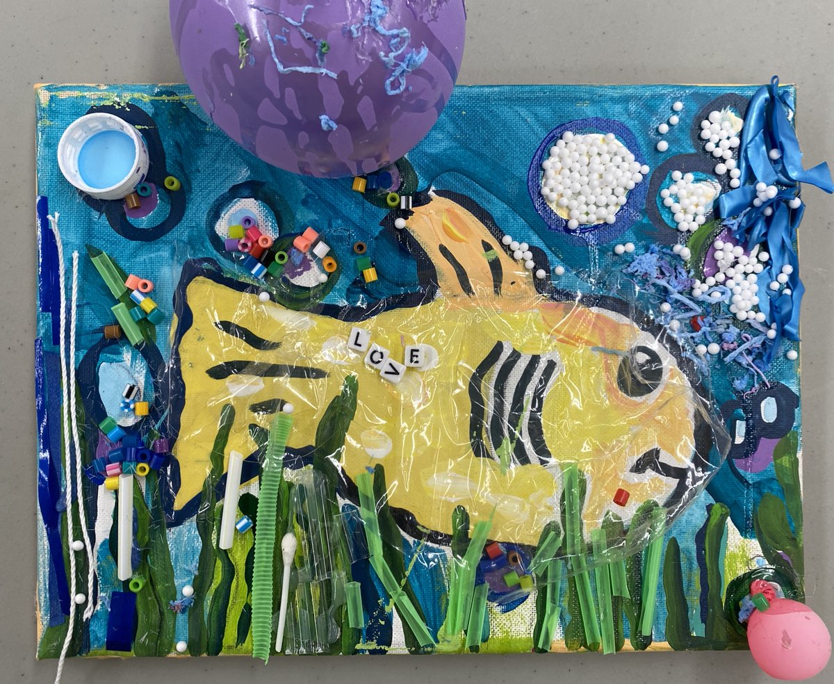 LottaFish's tweet image. Less Plastic More Fish | Artworks made with plastic debris by #nhvn elementary students are on display at @NHFPL Fair Haven. Exhibit reception 9/15 3-7PM. #UrbanWaters Initiative funded by #CTDEEP  #LessPlasticMoreFish #MenosPlásticoMásPescado #PlasticPollution #singleuseplastic