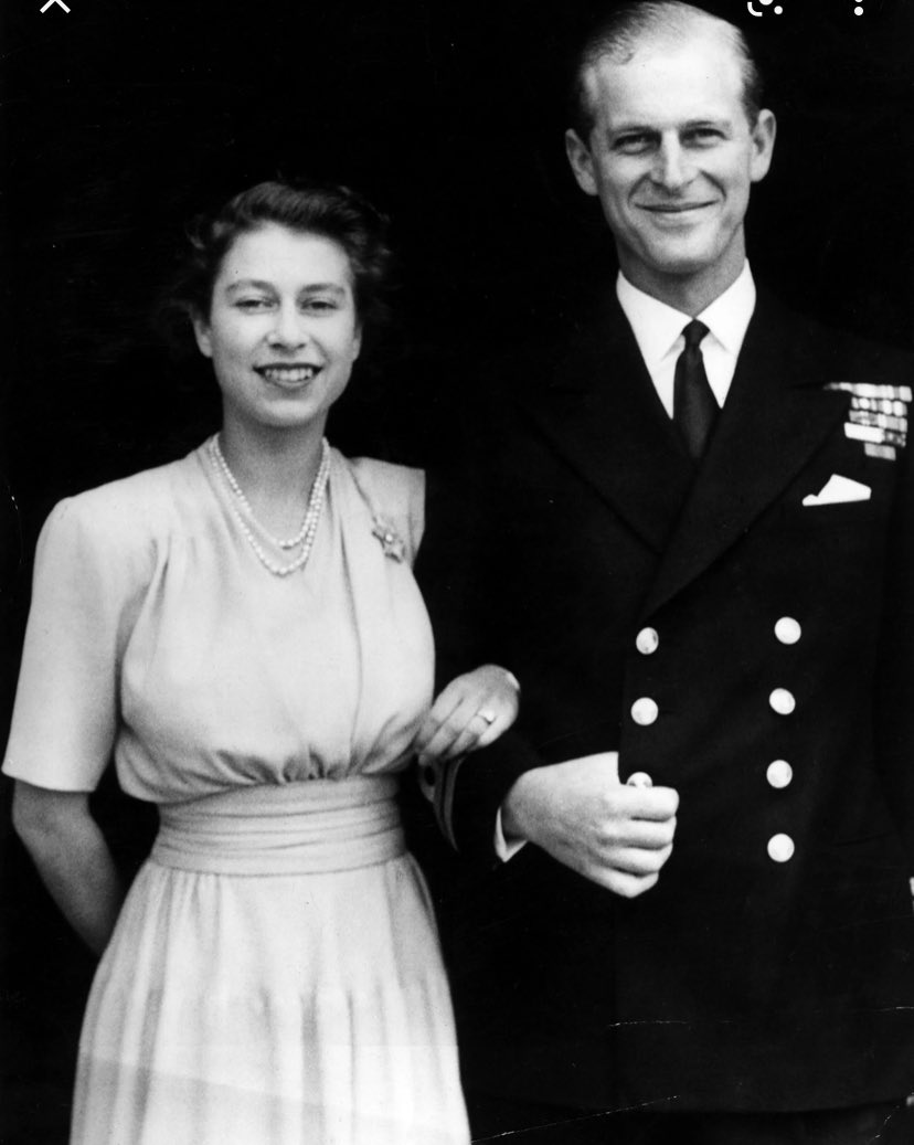 Immeasurable loss, Immortal legacy,
Lifetime of humility
Loyal devotion
Rest In Peace Your Majesty
No one deserves this more than you. 
Eternally grateful, the 🇬🇧
thanks you. 
Your Prince awaits you……