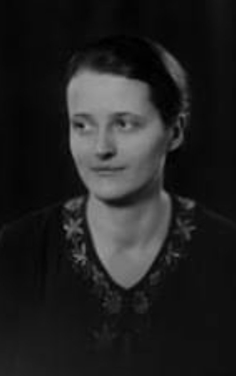 Wi_N_Eu's tweet photo. Marthe Louise Vogt (September 8, 1903 – September 9, 2003) was a German scientist recognized as one of the leading neuroscientists of the twentieth century. 
https://t.co/EPVLL9DQIu
Read our post: 
👇🏻
https://t.co/IbWOhUeinq

#neuroscience #womeninscience #wins #vogt https://t.co/lntkEmZ96p