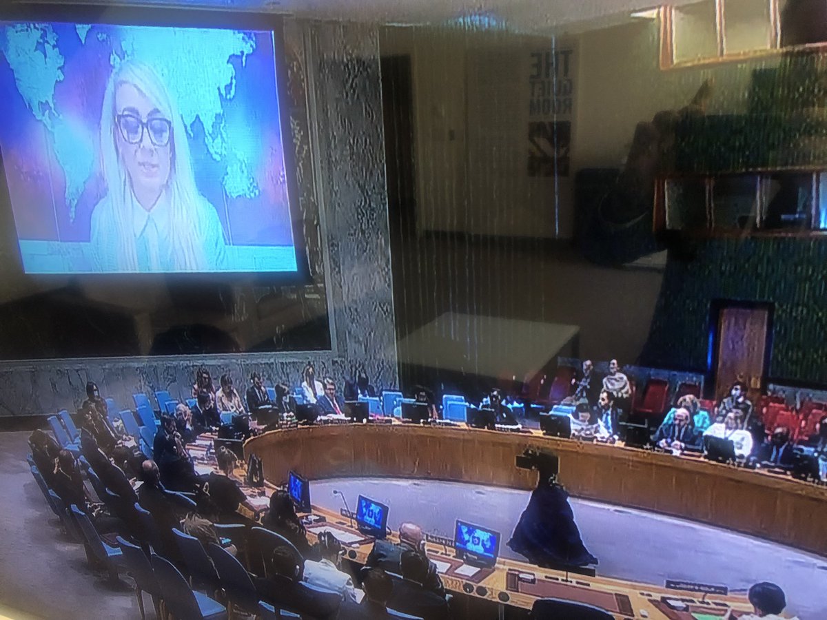 SergiyKyslytsya's tweet photo. Per the ongoing UNSC meeting called by russia, and the briefer provided by it, can someone verify if it’s the same person as on the pics? Can UNSC do any better? https://t.co/Ye39IXW2MX