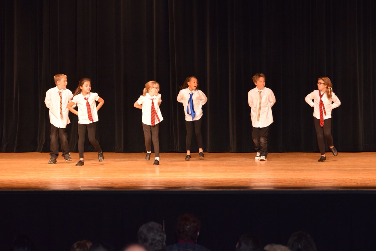 Did you know that #lkwdrec offers Jazz dance classes for kiddos?  Sessions are offered in the fall and winter!