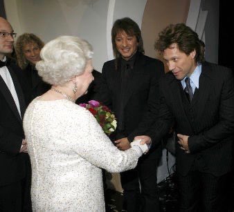 BonJovi's tweet photo. Queen Elizabeth was the ultimate example of service and duty… today is a sad day. https://t.co/BCdgdyDQsR