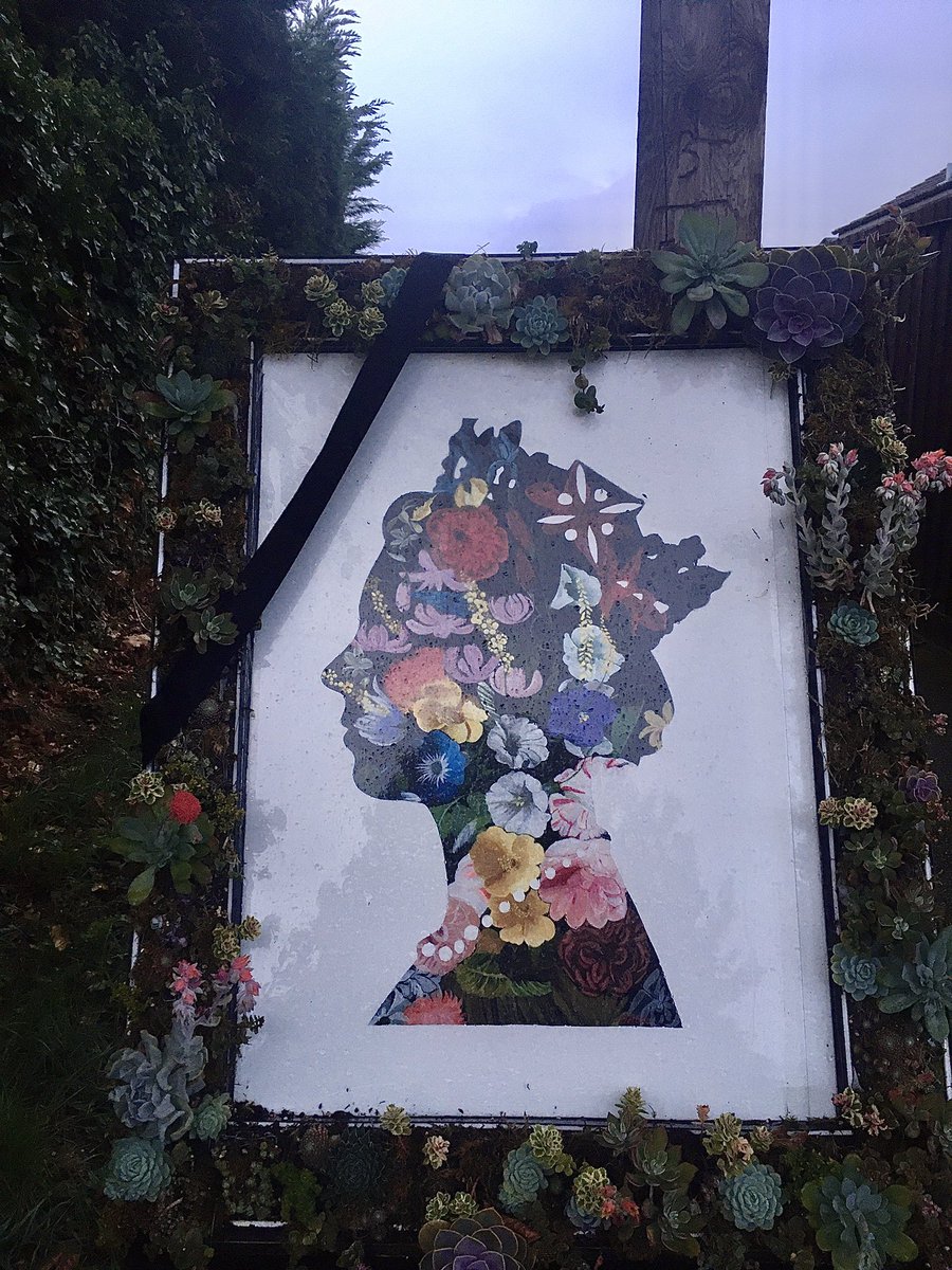 Draycott in Bloom are deeply saddened by the passing of HM Queen Elizabeth ll. May she rest in peace.