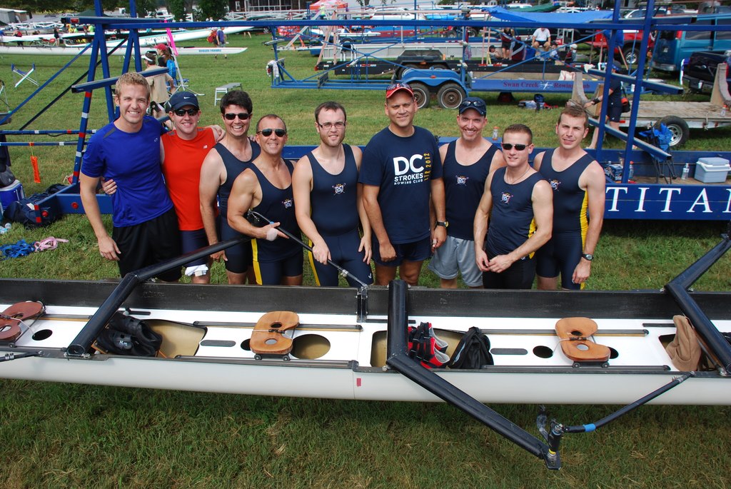 dcstrokes's tweet image. #throwbackthursday: Unfortunately, the 13.1-mile Wye Island Regatta no longer exists. But in 2012, DC Strokes took home medals in the masters M8+ and W8+ events, and an additional 16 adventurous novices took on the half-marathon challenge.
.
📸 Paolo de Matthaeis