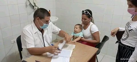 mayedps's tweet photo. #CubaPorLaVida, en Guasimal, comunidad alejada de la cabecera municipal espirituana, los profesionales de la salud se esmeran en brindar una atención de excelencia a sus pobladores.#CubaEsAmor #SanctiSpíritus @saludsspiritus @AvellaRivero @MINSAPCuba @SanctiSpiritus1 https://t.co/57ucu6emRy