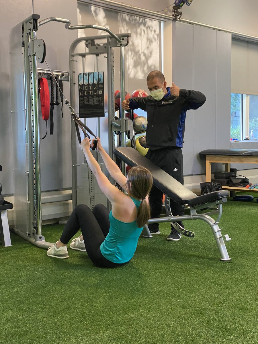 This morning I got a great session with my strength trainer in!! Feeling healthier and stronger every day💯💯💯