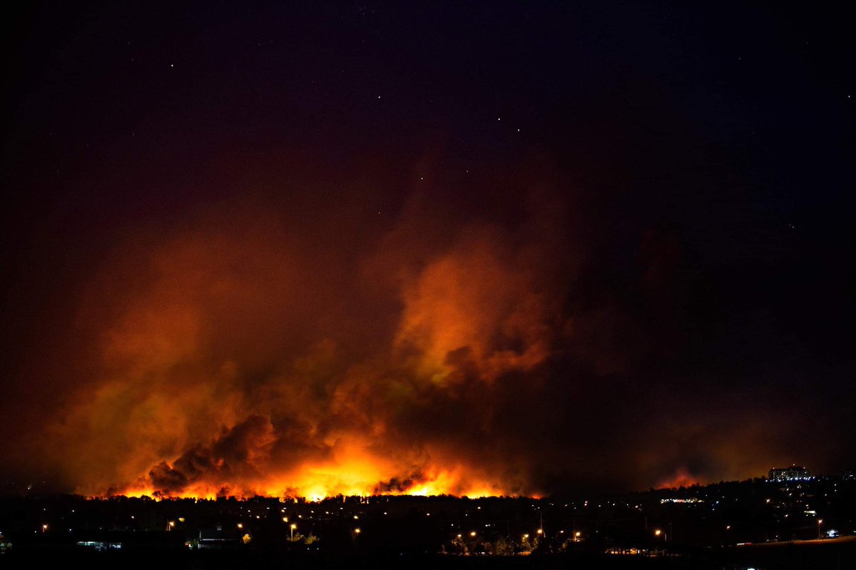 matthoffmanwx's tweet photo. It’s hard to believe the #AlmedaFire was two years ago today. It’ll be a day and night I never forget in my career and in my life. It’s so amazing though to see how the valley has responded and is rebuilding these last two years. #SouthernOregonStrong https://t.co/GRd4U9ENy1