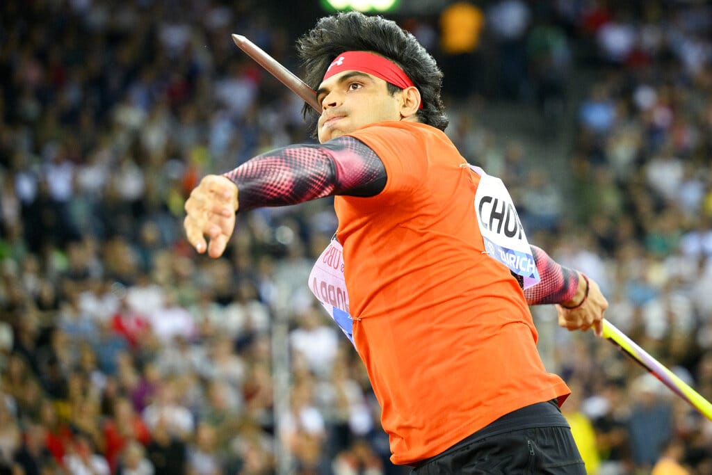 Our Golden Boy brings home a 💎 this time 🤩🤩
(Not a 💍 but a 🏆) 😋

<a href="/Neeraj_chopra1/">Neeraj Chopra</a> adds another historic achievement to his bucket by becoming the 1st Indian to win #DiamondLeague Title with the best throw of 88.44m

Brilliant Effort👏👏
Continue to shine like a 💎
#ZurichDL