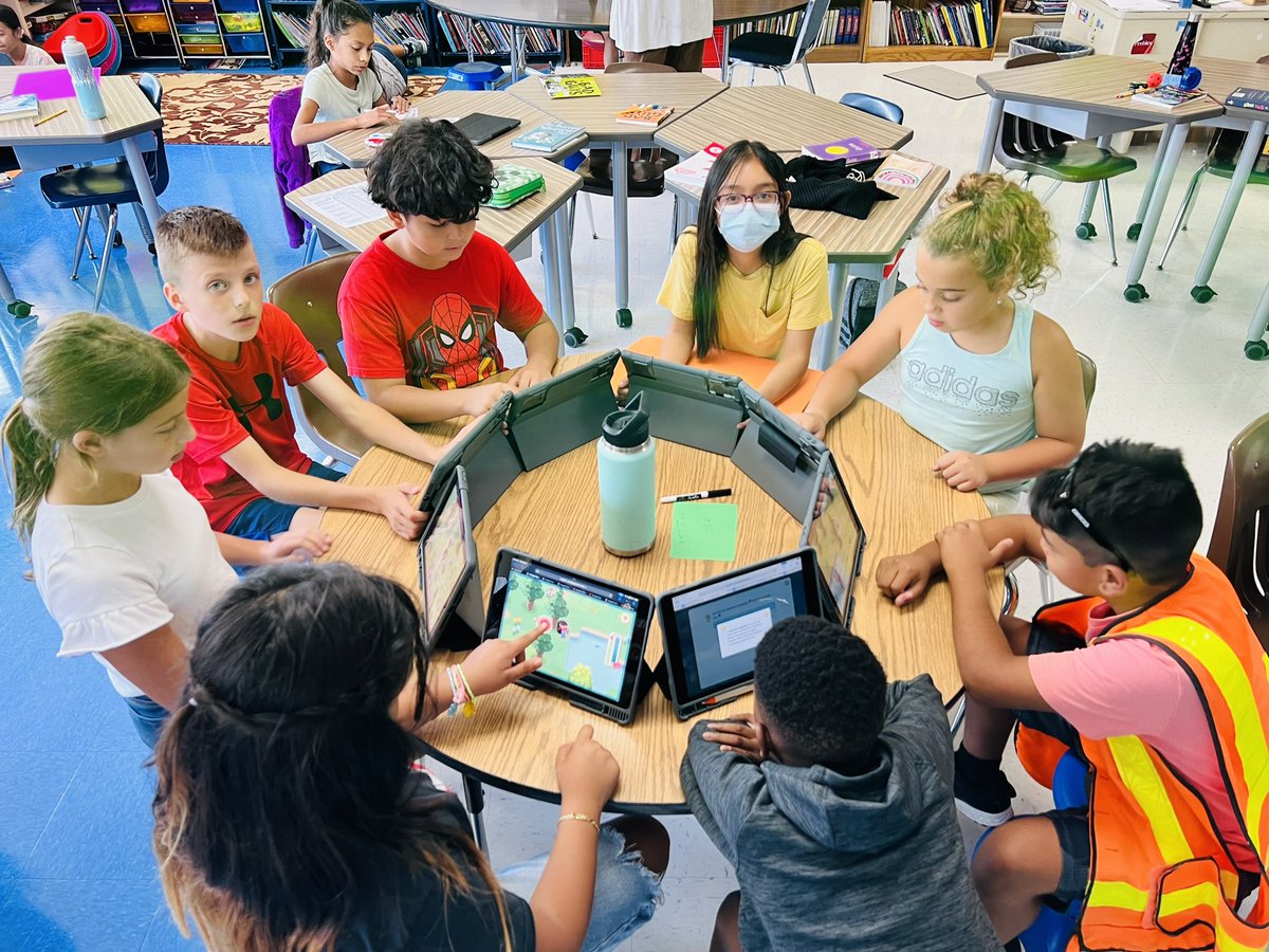 PeeblesForest's tweet image. Think tank for determining theme of a passage and identifying tone in poems @ProdigyGame #ProdigyEnglish