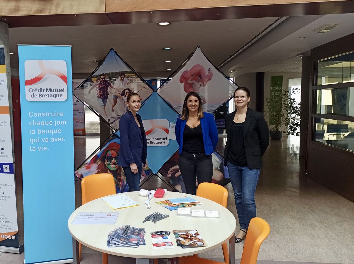 <a href="/Utbrestiroise/">UT BREST IROISE</a> présente au « Welcome Day » <a href="/BrestBS/">Brest BS</a> . 212 étudiants👨🏻‍💻👩🏽‍💻15 nationalités 🇨🇦🇺🇸🇲🇦à la découverte du campus, de la ville et des partenaires de l’école. Degemer mat e Breizh ! <a href="/CMBretagne/">CMBretagne</a>
