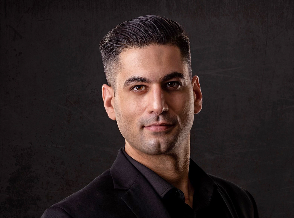 Make your appointment today for a consultation with Dr. Pasha Mostofi at Hedden &amp; Gunn Plastic Surgery! Learn more about Dr. Pasha: heddenmd.com/html/about/pas…