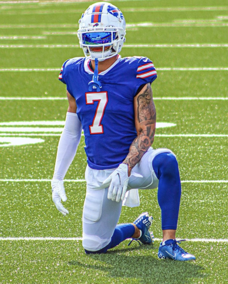 IAmTDowns's tweet image. It’s Game day 7 let’s get that money @Taronj11 #DBselect #TGSA #BillsMafia